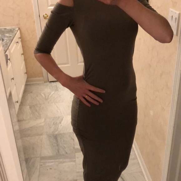 Michael Stars cold shoulder midi dress_2 - Picture 2 of 5